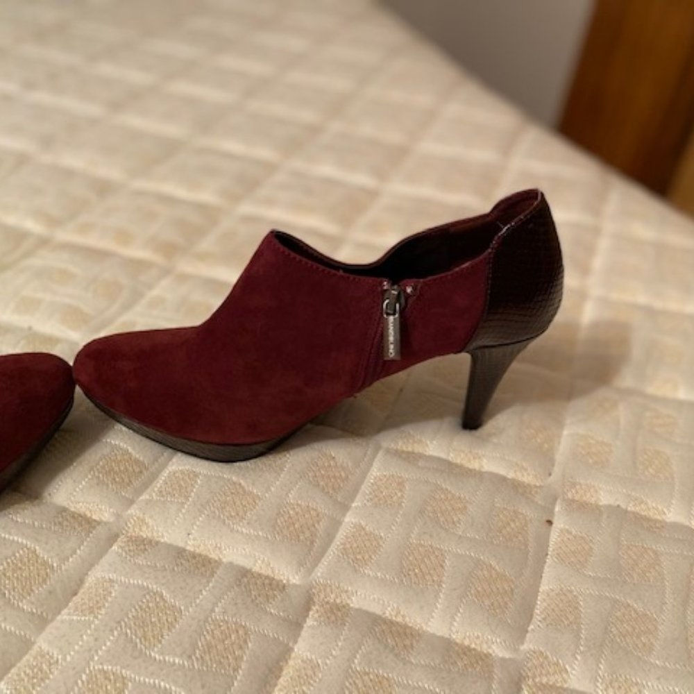 Bandolino Platform Suede Leather Booties